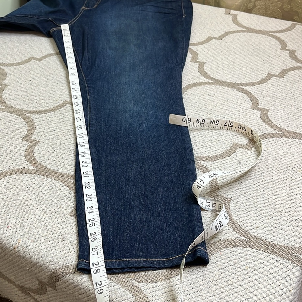 Torrid Curvy Skinny Dark Blue Denim Jeans, size 18 Extra Short - Picture 8 of 16